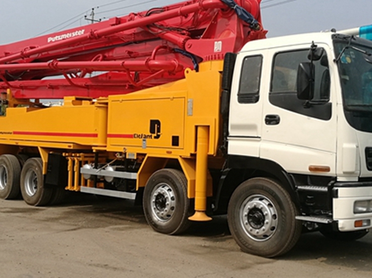 Germany putzmeister used high pressure mobile pump concrete pump conveyor truck