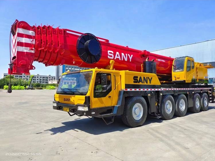 Sany 220T rough terrain used truck mounted mobile crane with spare parts