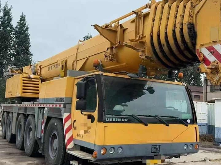 High performance Liebherr 200 ton used truck crane for sale large mobile truck crane for sale