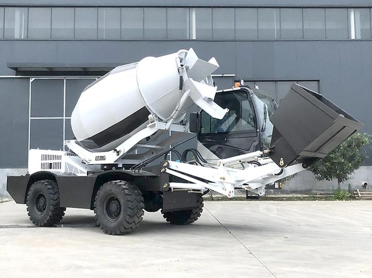 Cement Mixer Automatic feeding mixing system 2.6M3 Small Self Loading Concrete Mixer Truck